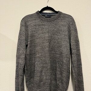 GAP Men's Charcoal Crewneck Sweater